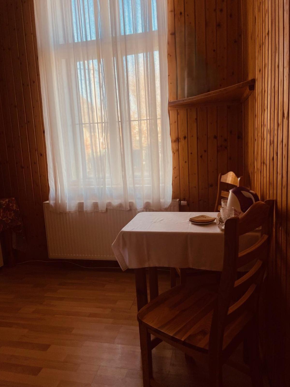 Penzion Dalibor Trutnov Bagian luar foto