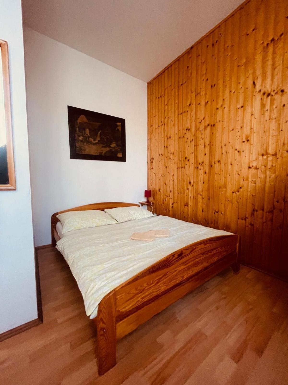 Penzion Dalibor Trutnov Bagian luar foto